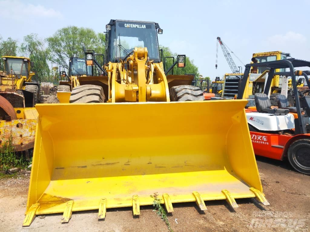 CAT 966 H 輪胎式裝載機
