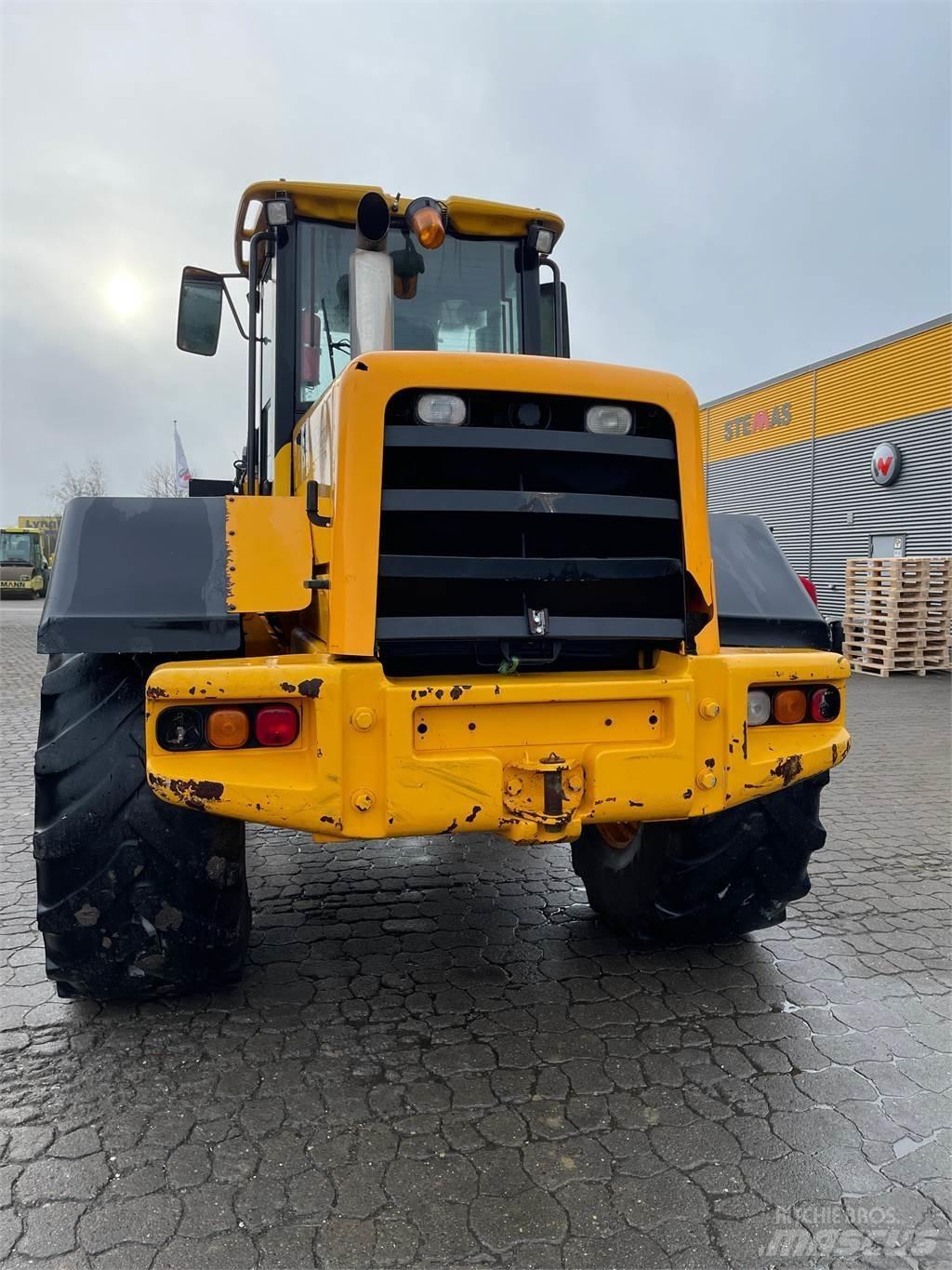 JCB 416S 輪胎式裝載機