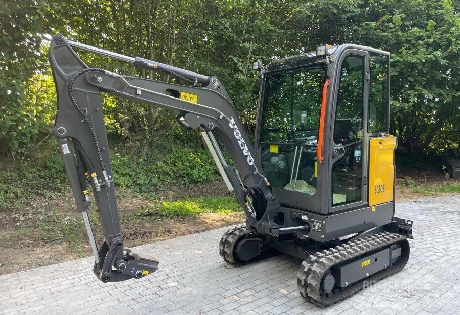 Volvo EC 20 E 小型挖土機/掘鑿機<7t(小型挖掘機)