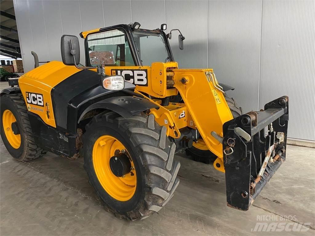 JCB 527-58 Agri 農業用伸縮臂裝載機