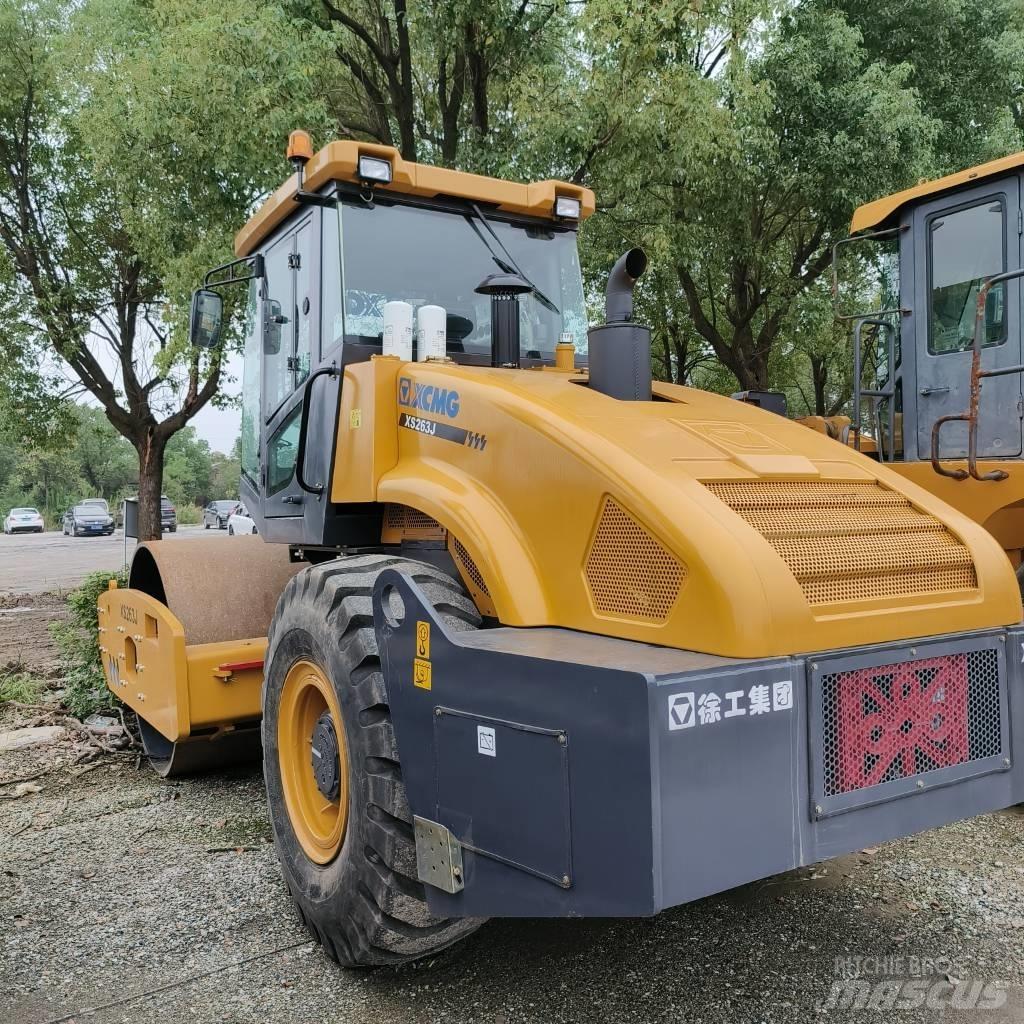 XCMG XS 263 J 單輪滾壓機