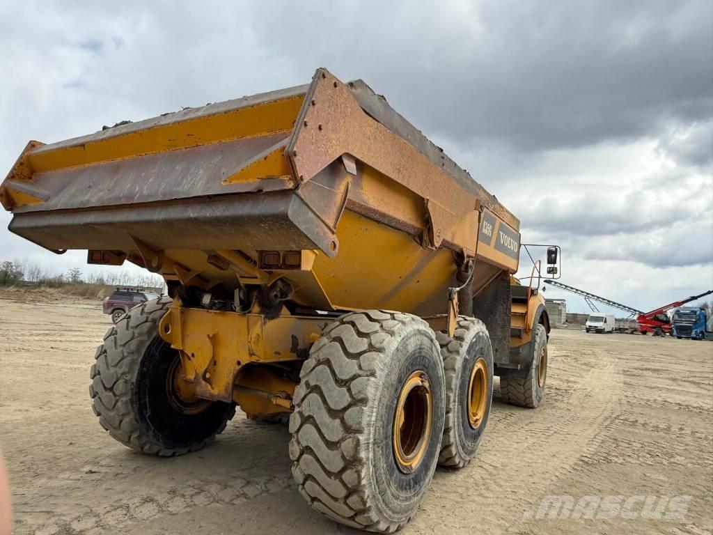 Volvo A 35 G 鉸接式起吊車
