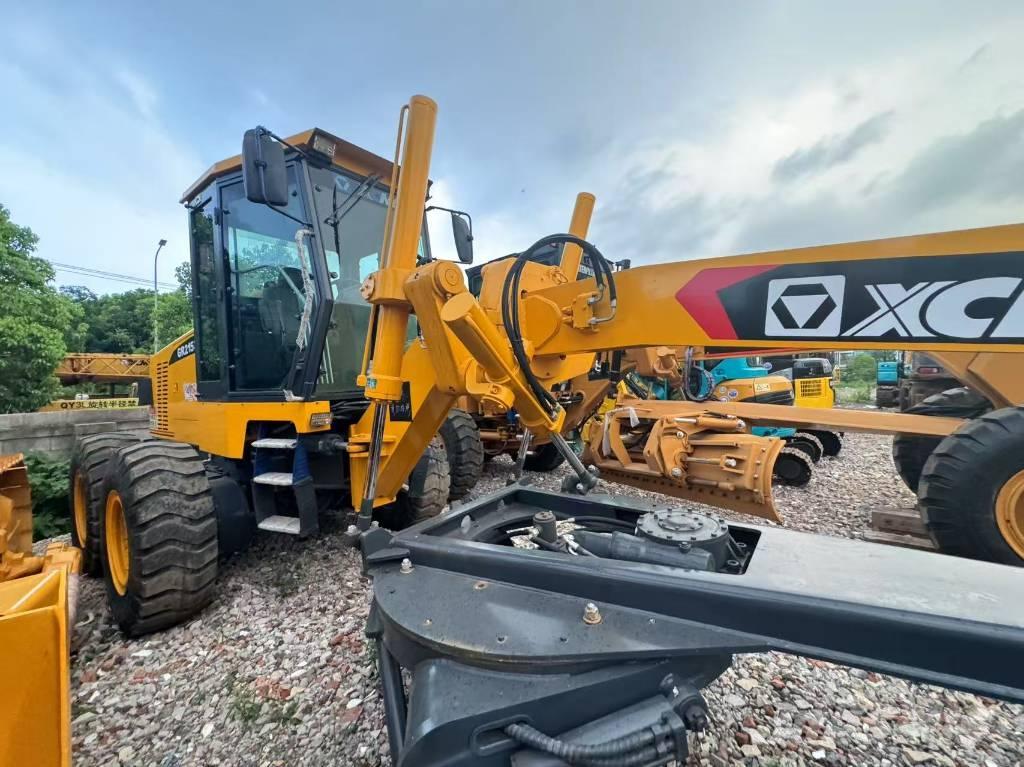 XCMG GR2153 平土機