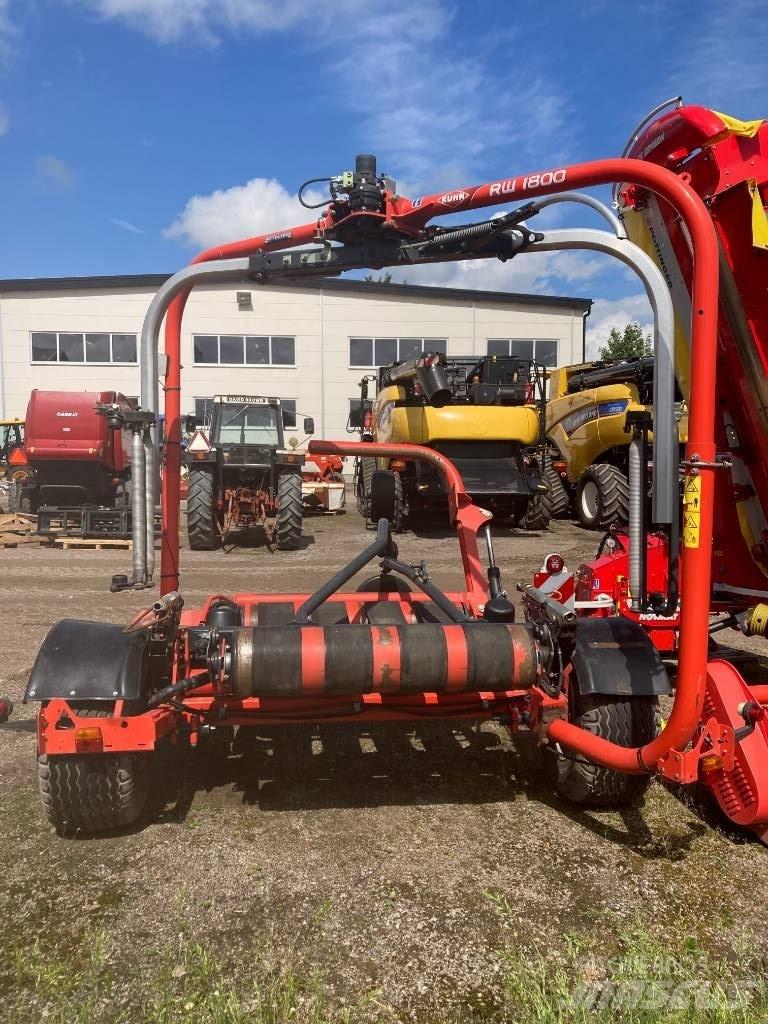 Kuhn RW1800 包裝機
