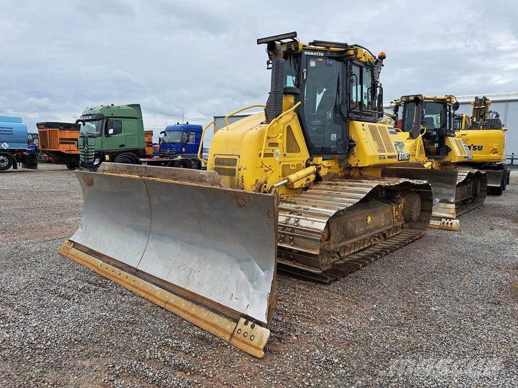 Komatsu D 61 PXi-24 履帶推土機