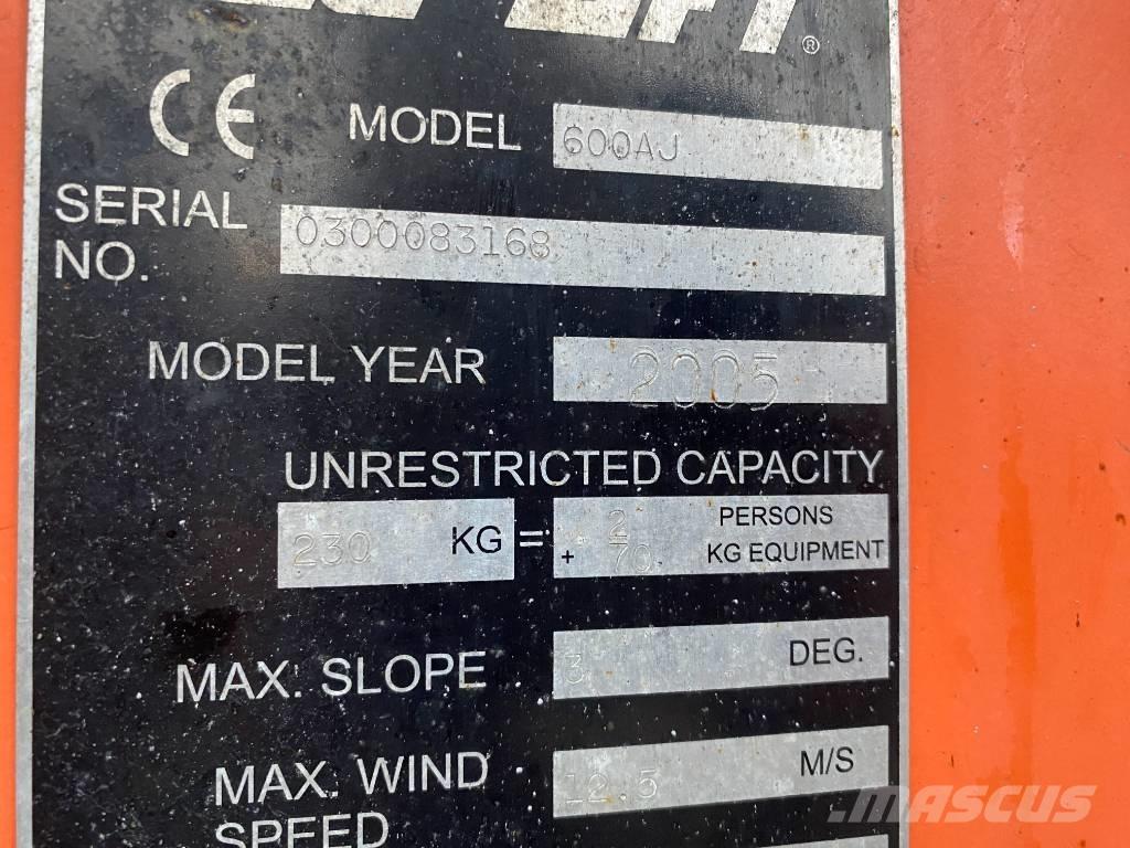 JLG 600 AJ 曲臂高空作業車