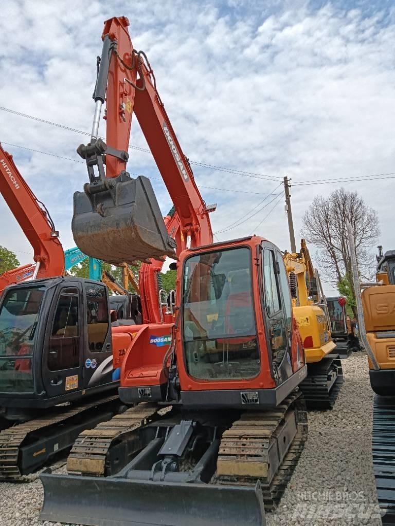 Doosan DX 75 履帶式 挖土機/掘鑿機/挖掘機