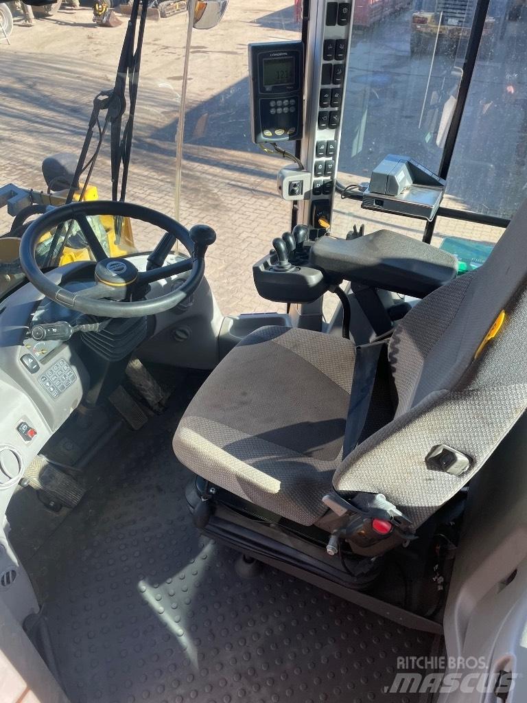 Volvo L150H 輪胎式裝載機