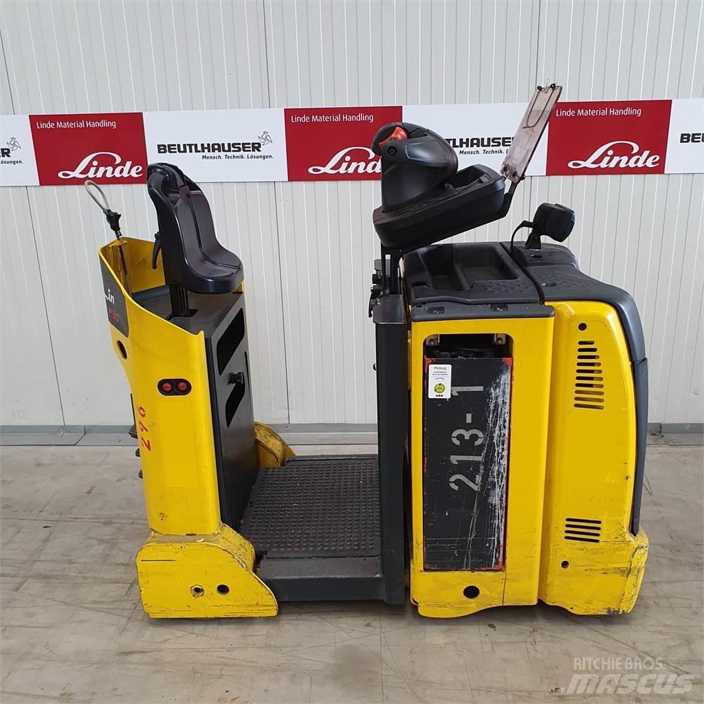 Linde P30C 牽引車