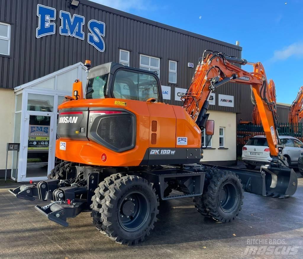Doosan DX100W-7 旋轉式挖土機/掘鑿機/挖掘機