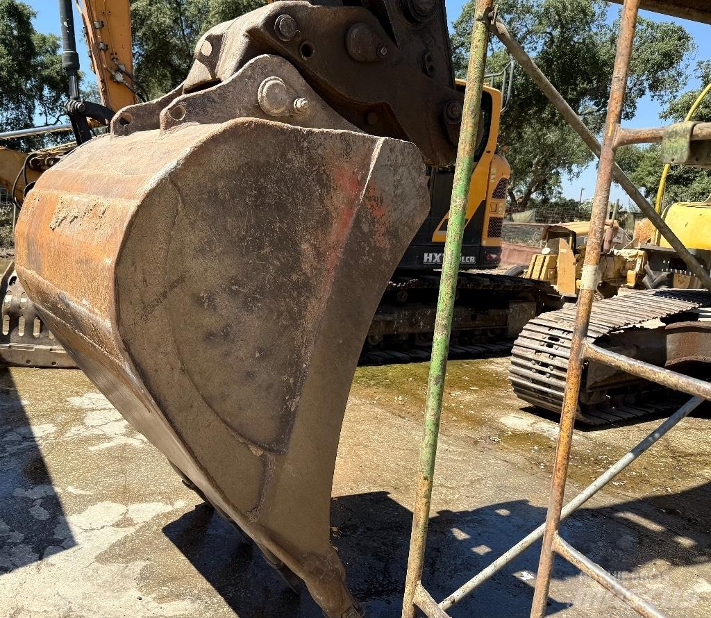 Volvo EC240 長臂前伸型挖土機/掘鑿機/挖掘機