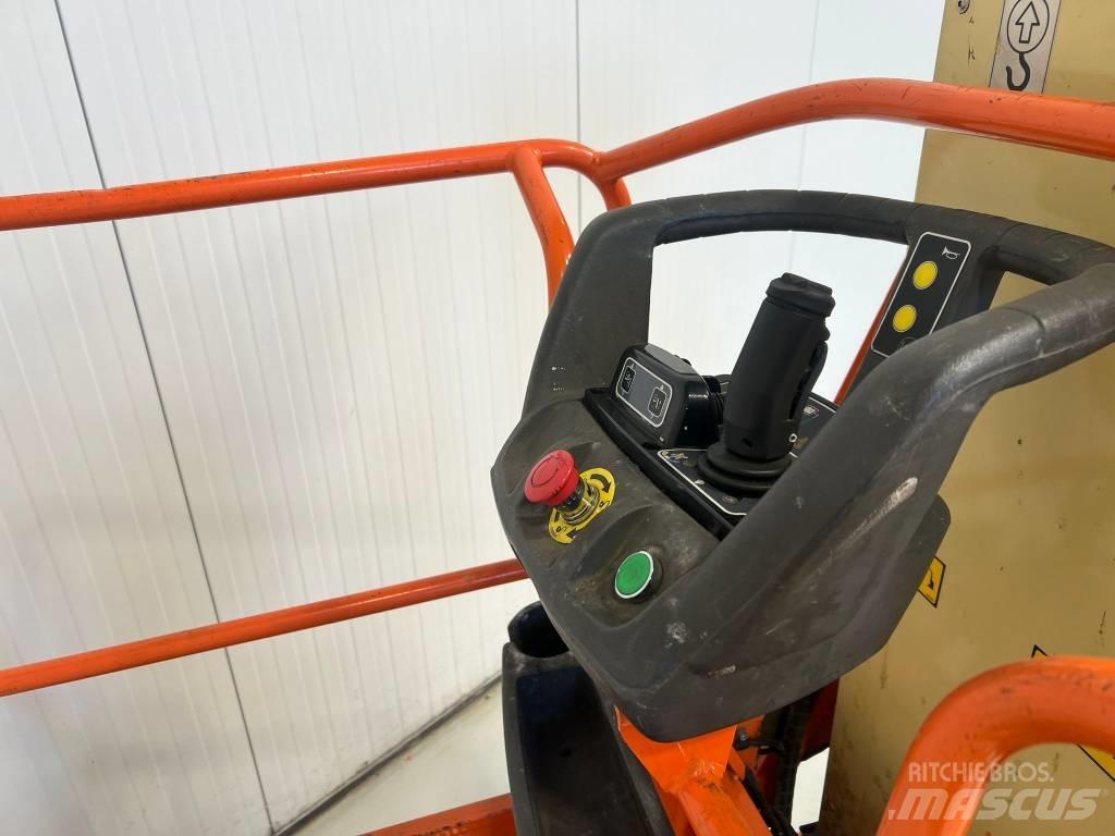 JLG Toucan 8E 垂直升降工作台