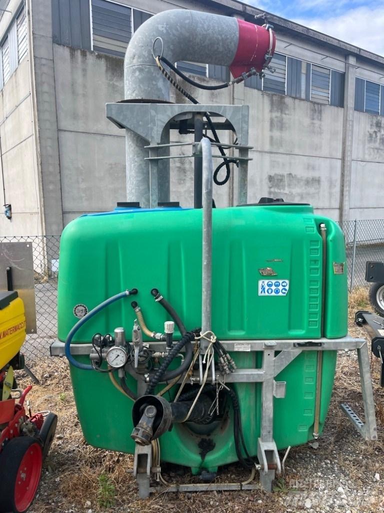 Caffini GEOMAIS 1000 承載式噴霧機