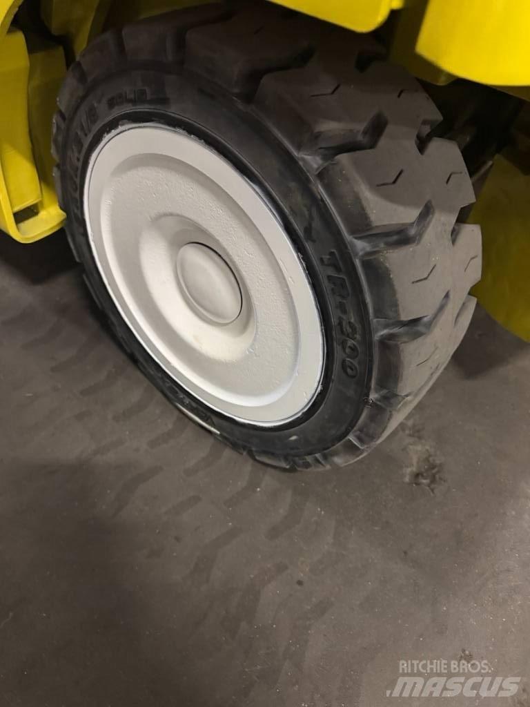 Yale ERC080 電動堆高機