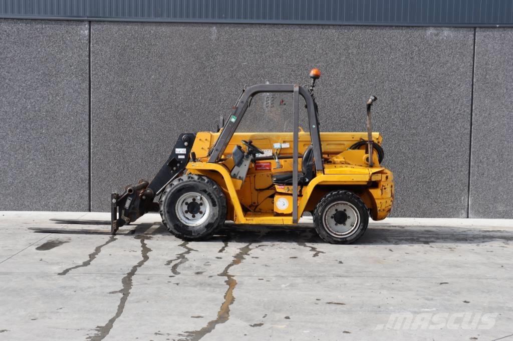 Manitou BT 420 伸縮臂操作車