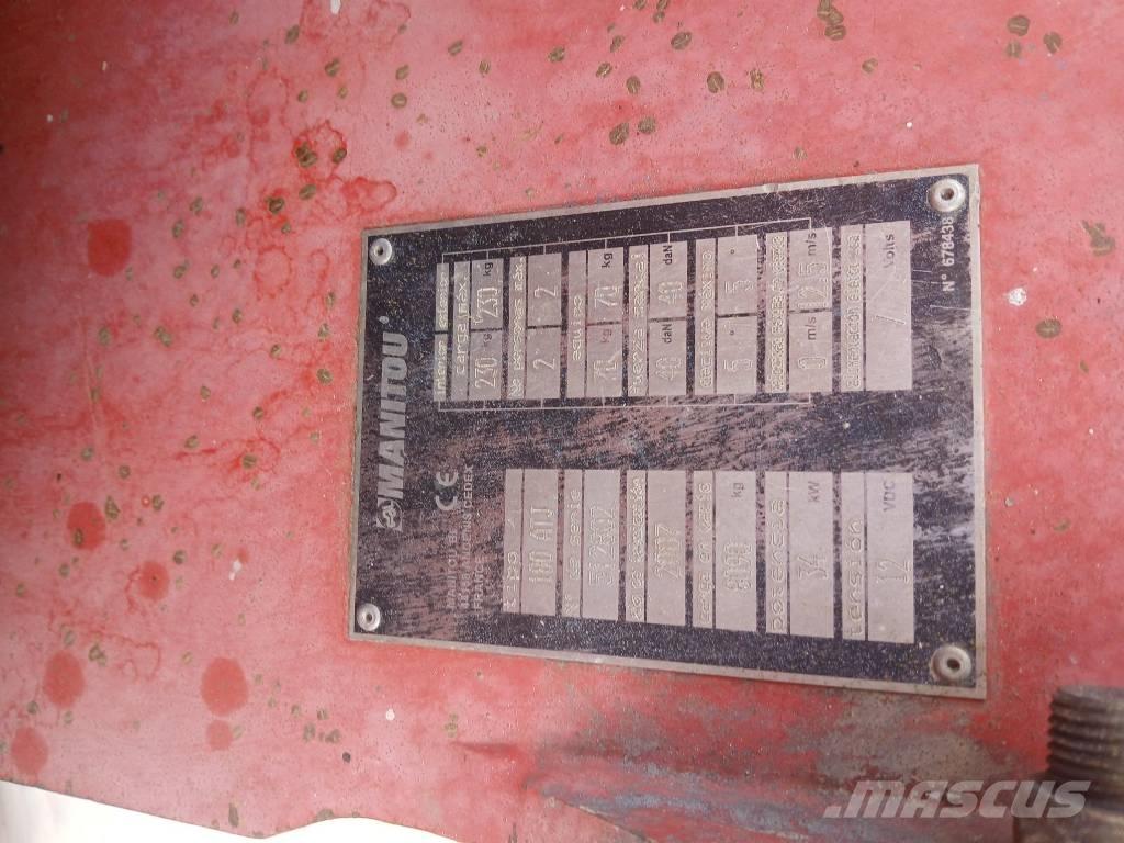 Manitou 180ATJ 曲臂高空作業車