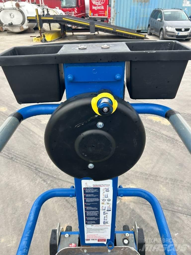  PECOLIFT Pecolift 便携桅杆式升降平台