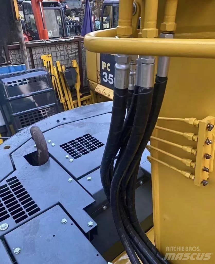 Komatsu 128 US 履帶式 挖土機/掘鑿機/挖掘機