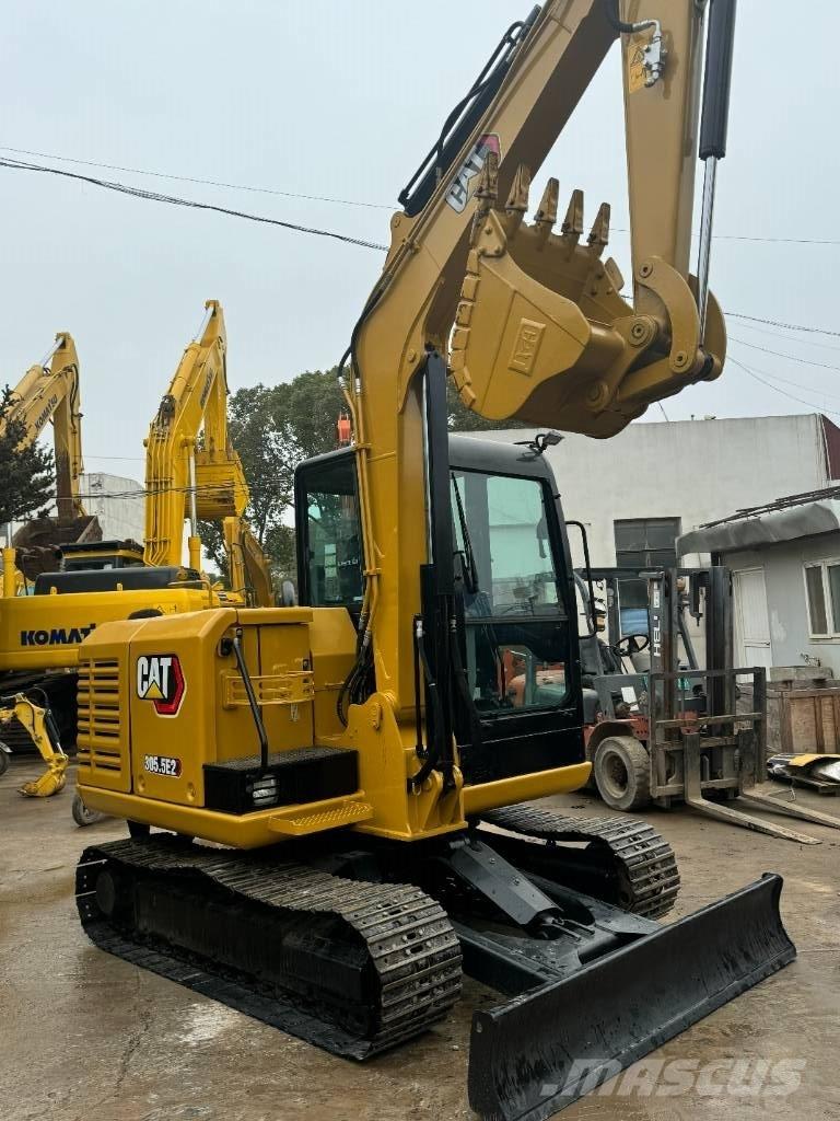 CAT CAT305.5E2 小型挖土機/掘鑿機<7t(小型挖掘機)