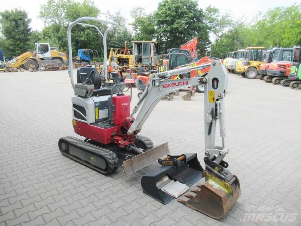 Takeuchi TB 210 R 小型挖土機/掘鑿機<7t(小型挖掘機)