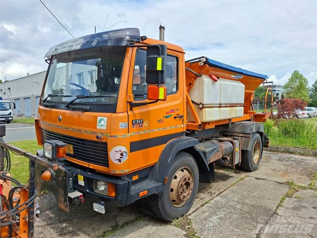 Mercedes-Benz 1317 商用底盤車