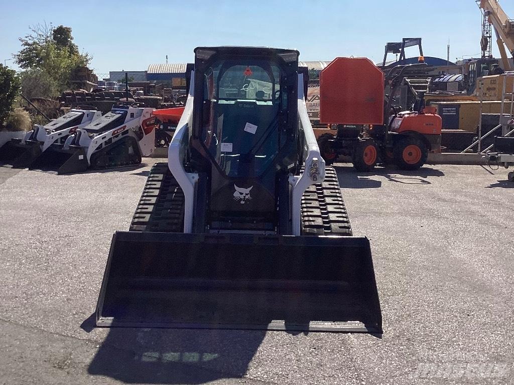 Bobcat T76 滑移轉向裝載機