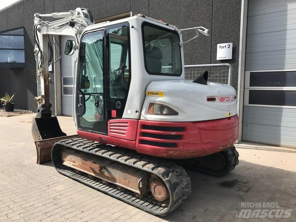 Takeuchi TB285 小型挖土機/掘鑿機<7t(小型挖掘機)