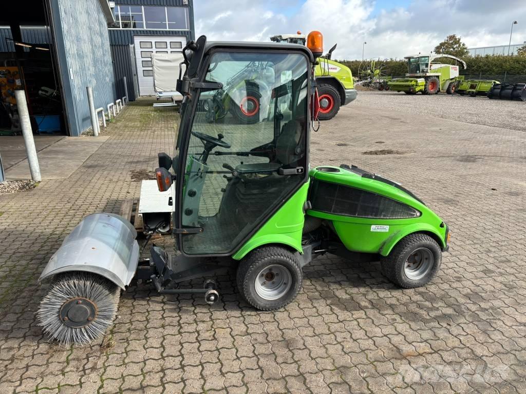 Egholm 2200 T 多用途機械