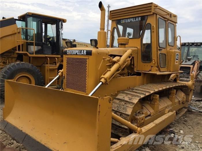 CAT D 6 D 履帶推土機