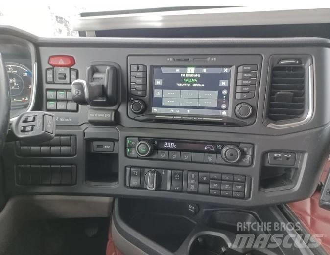 Scania R500 6x2 曳引機組件