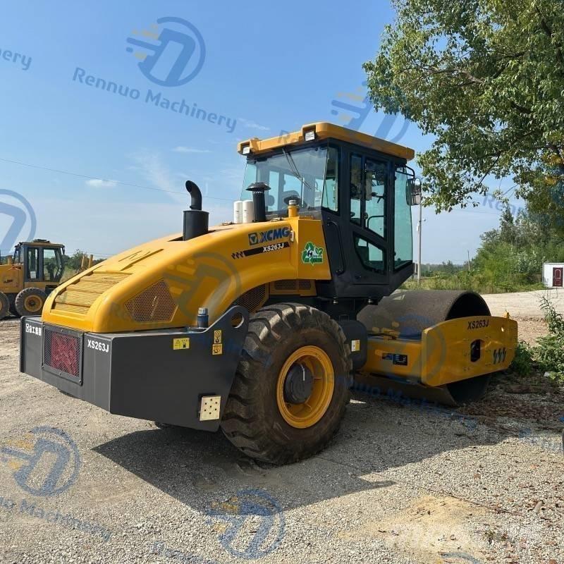 XCMG XS263J 單輪滾壓機