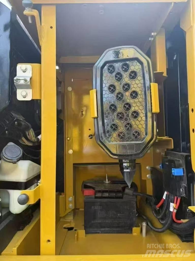 CAT 320 履帶式 挖土機/掘鑿機/挖掘機