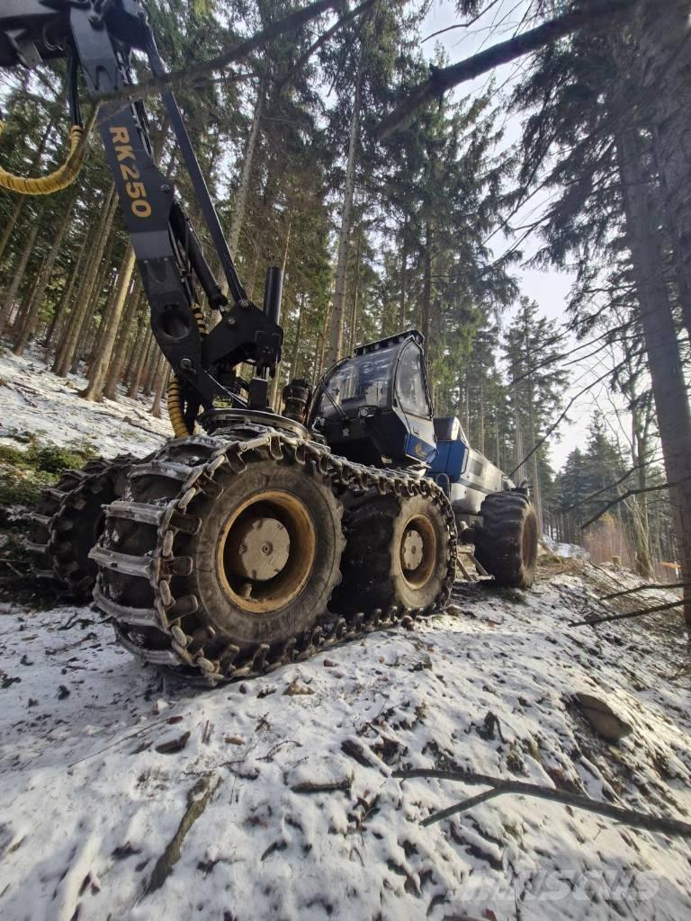 Rottne H21D 收穫機