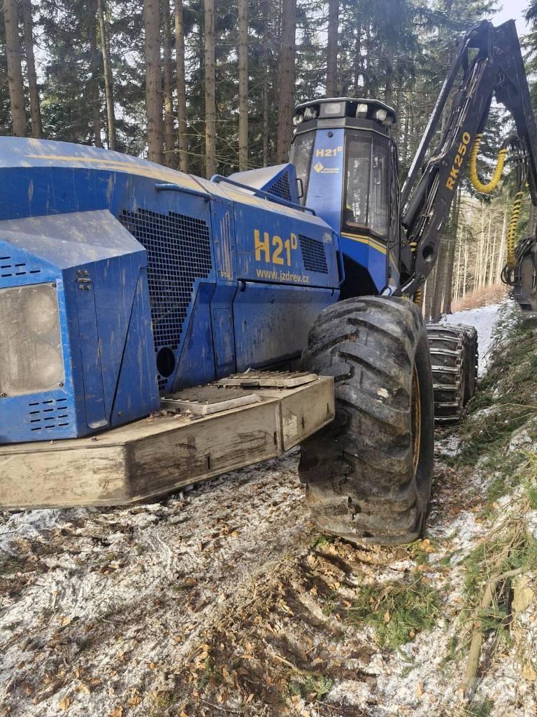 Rottne H21D 收穫機