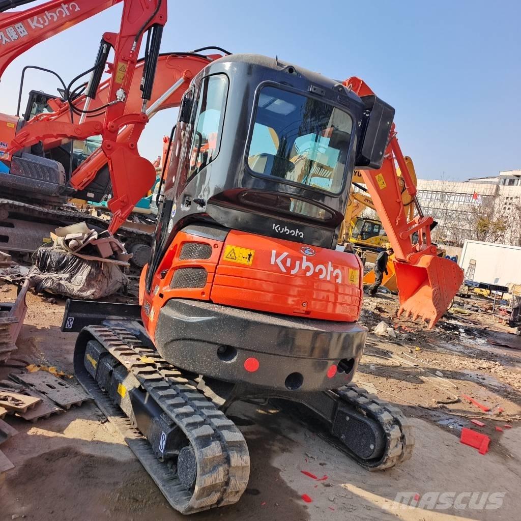 Kubota U 35-3 小型挖土機/掘鑿機<7t(小型挖掘機)