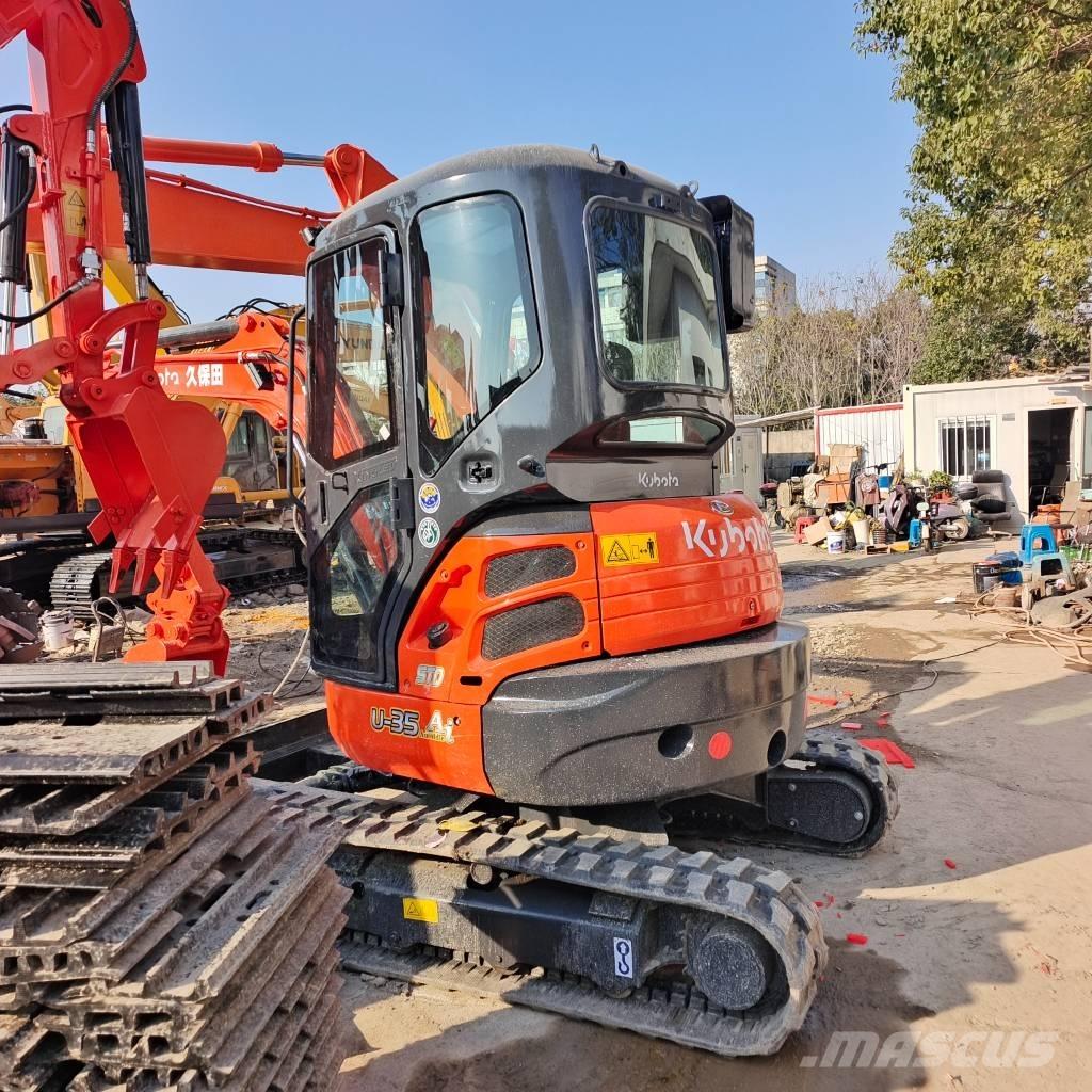 Kubota U 35-3 小型挖土機/掘鑿機<7t(小型挖掘機)