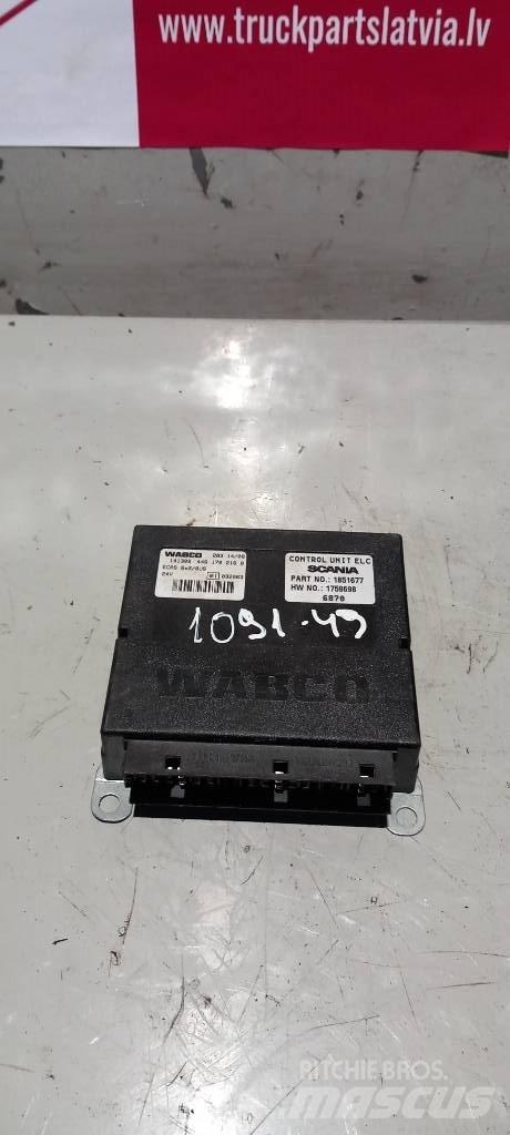 Scania R 480.  1851677 電子設備