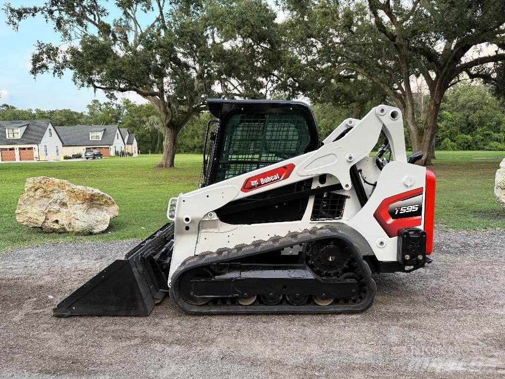 Bobcat T595 滑移轉向裝載機