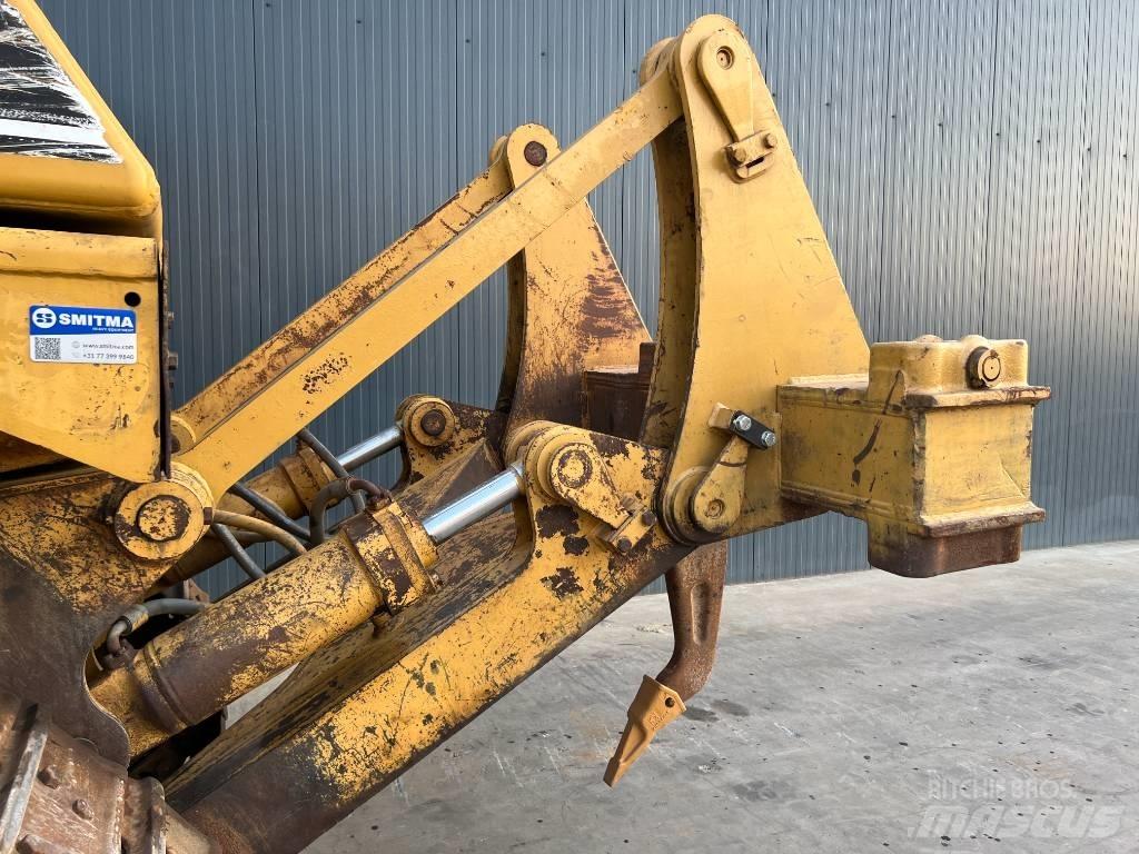 CAT D7H 履帶推土機