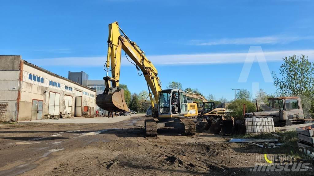 New Holland E 215 履帶式 挖土機/掘鑿機/挖掘機