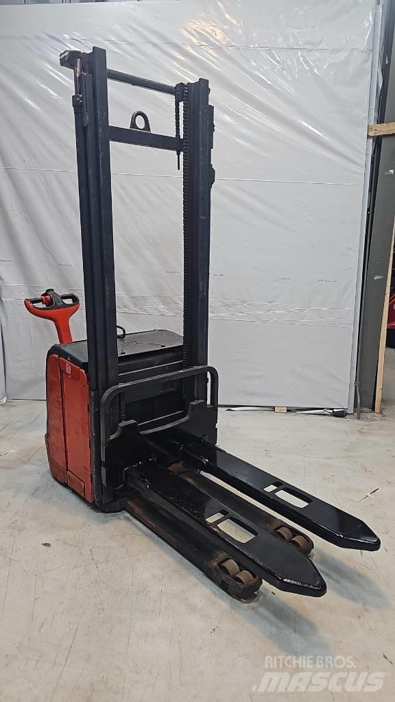 Linde L14 行走控制式堆積機