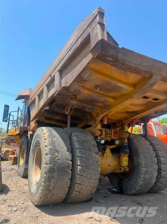 CAT 773 F 剛性傾卸卡車
