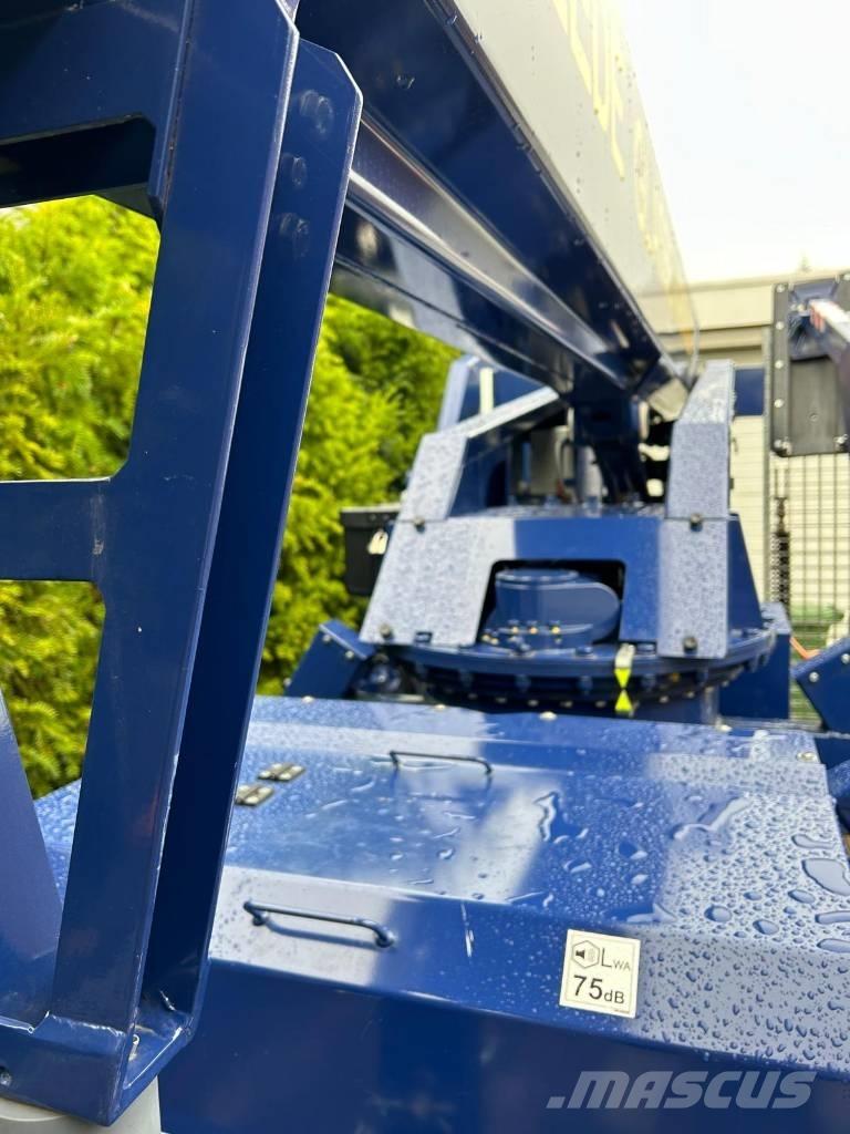 Teupen Leo 25T 伸縮臂高空作業車