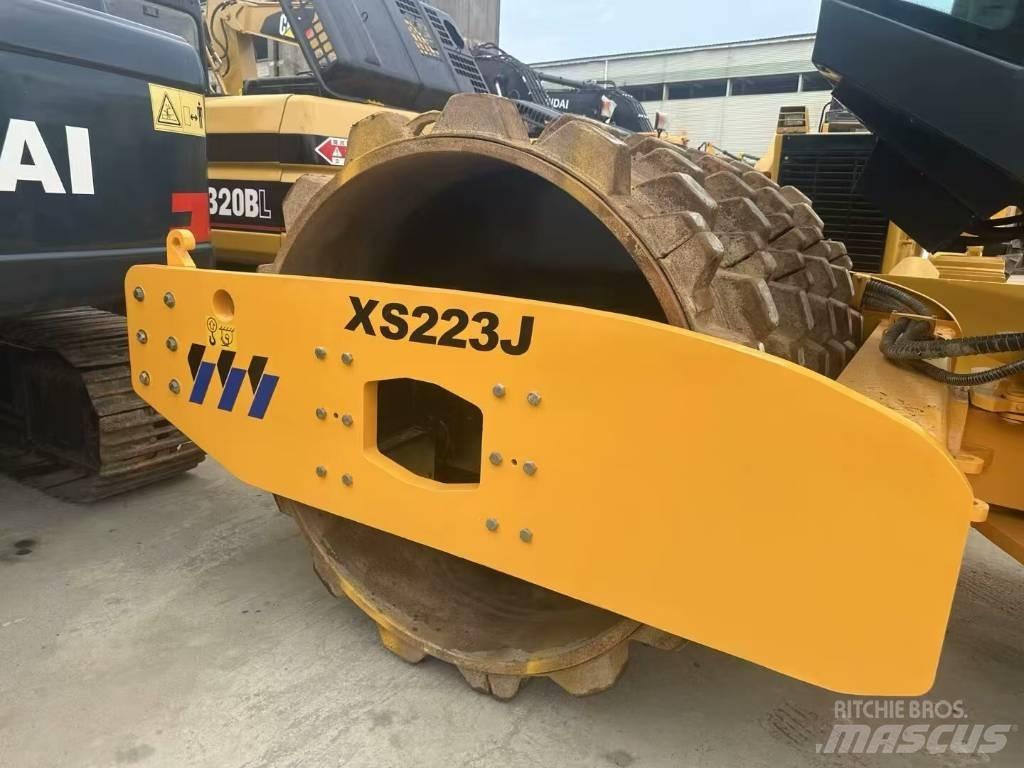 XCMG XS 223 J 單輪滾壓機