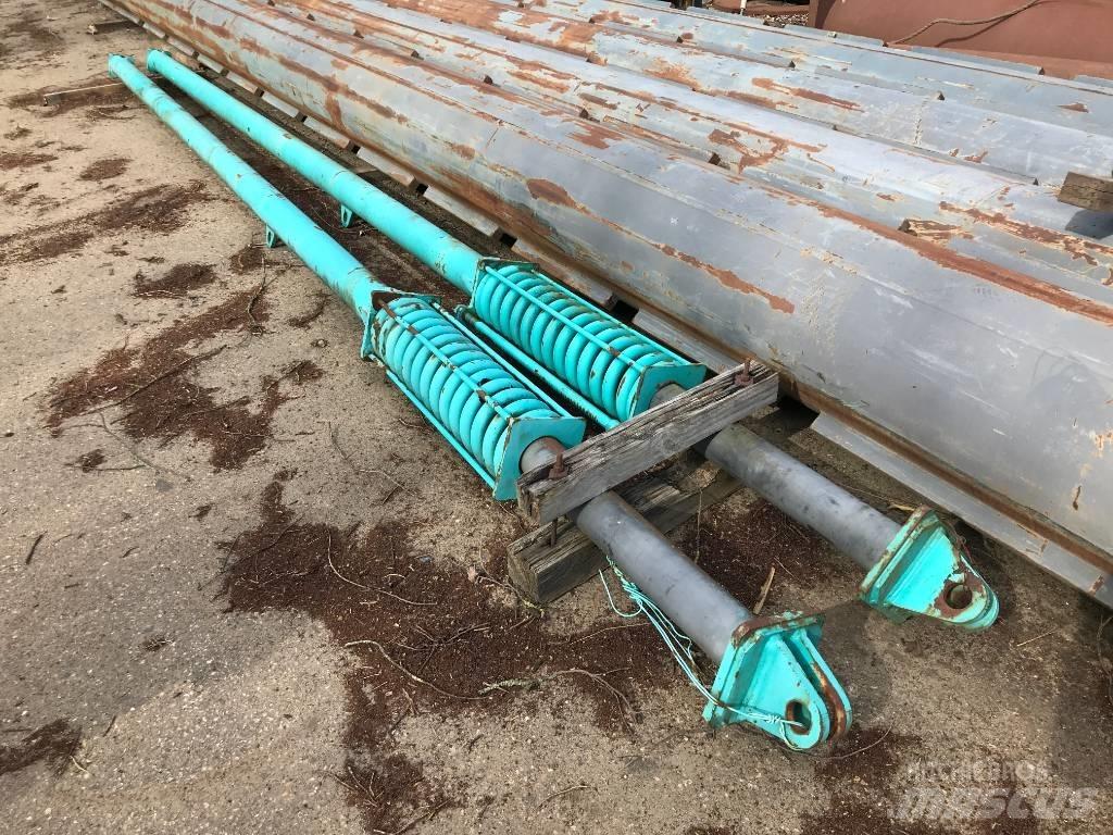 Kobelco CKE1350 起重機組件和設備