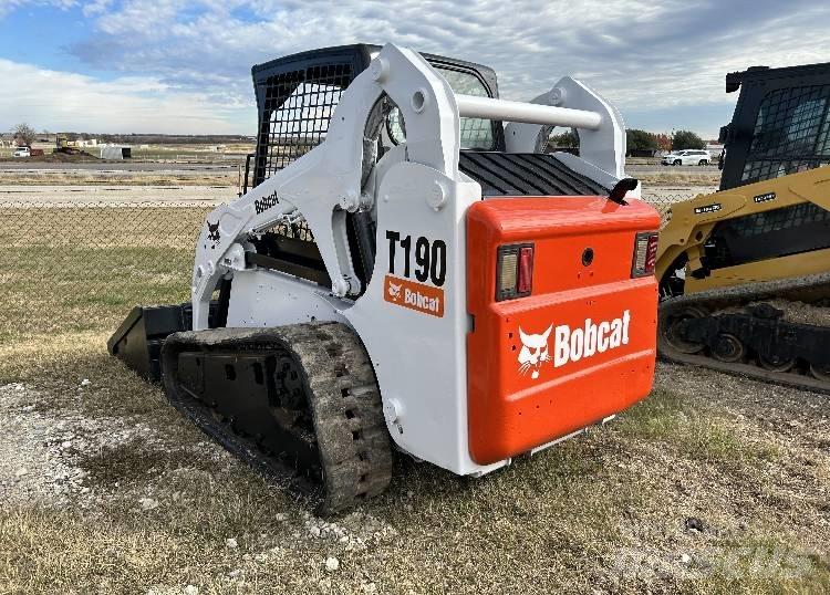 Bobcat T190 滑移轉向裝載機