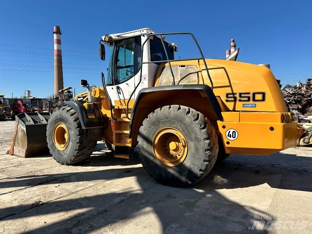 Liebherr L 550 輪胎式裝載機