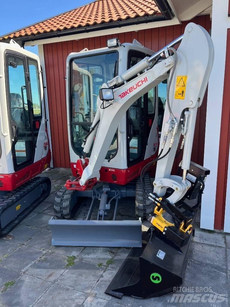 Takeuchi TB 216 A 小型挖土機/掘鑿機<7t(小型挖掘機)