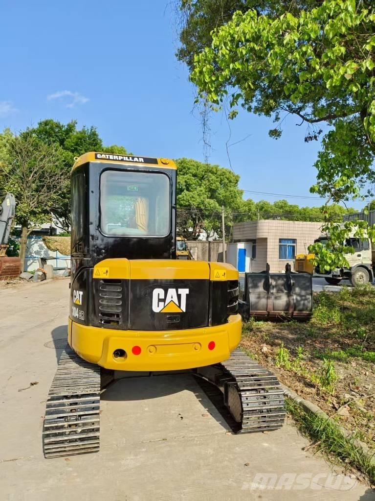 CAT 304 CR 小型挖土機/掘鑿機<7t(小型挖掘機)
