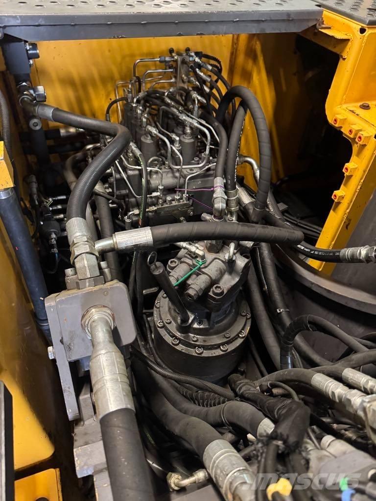 Volvo EC 220 E 履帶式 挖土機/掘鑿機/挖掘機